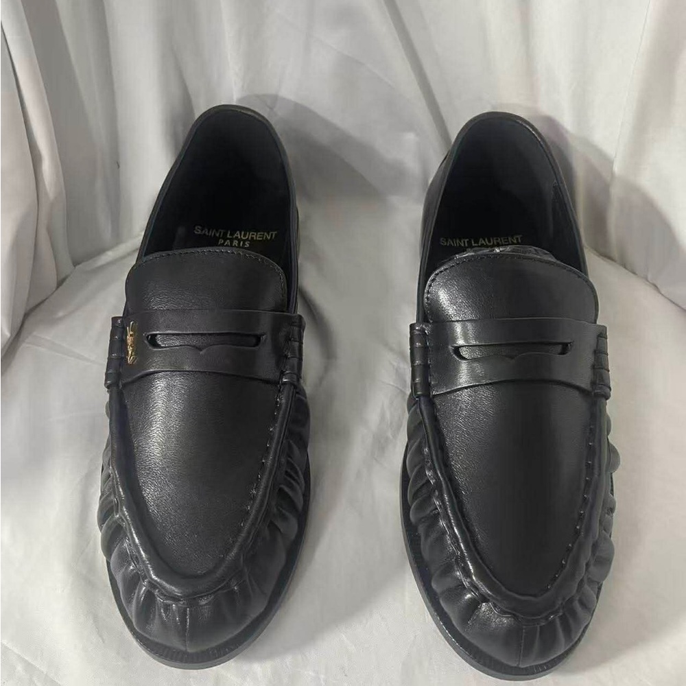 Saint Laurent LE LOAFER SUPPLE LEATHER, black, 7.5